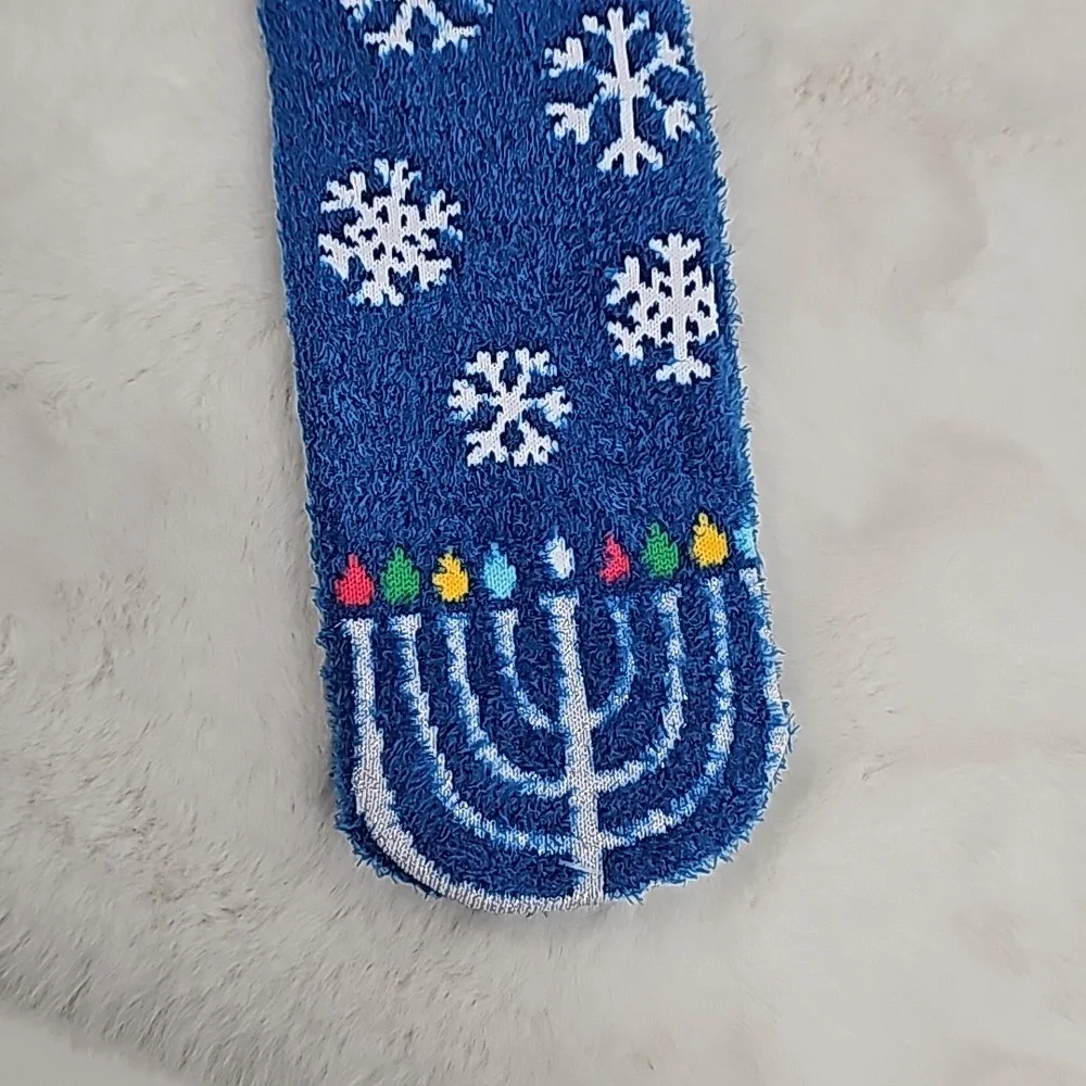 Bath and Body Works Shea-Infused Lounge Socks Peace Light Love Hanukkah